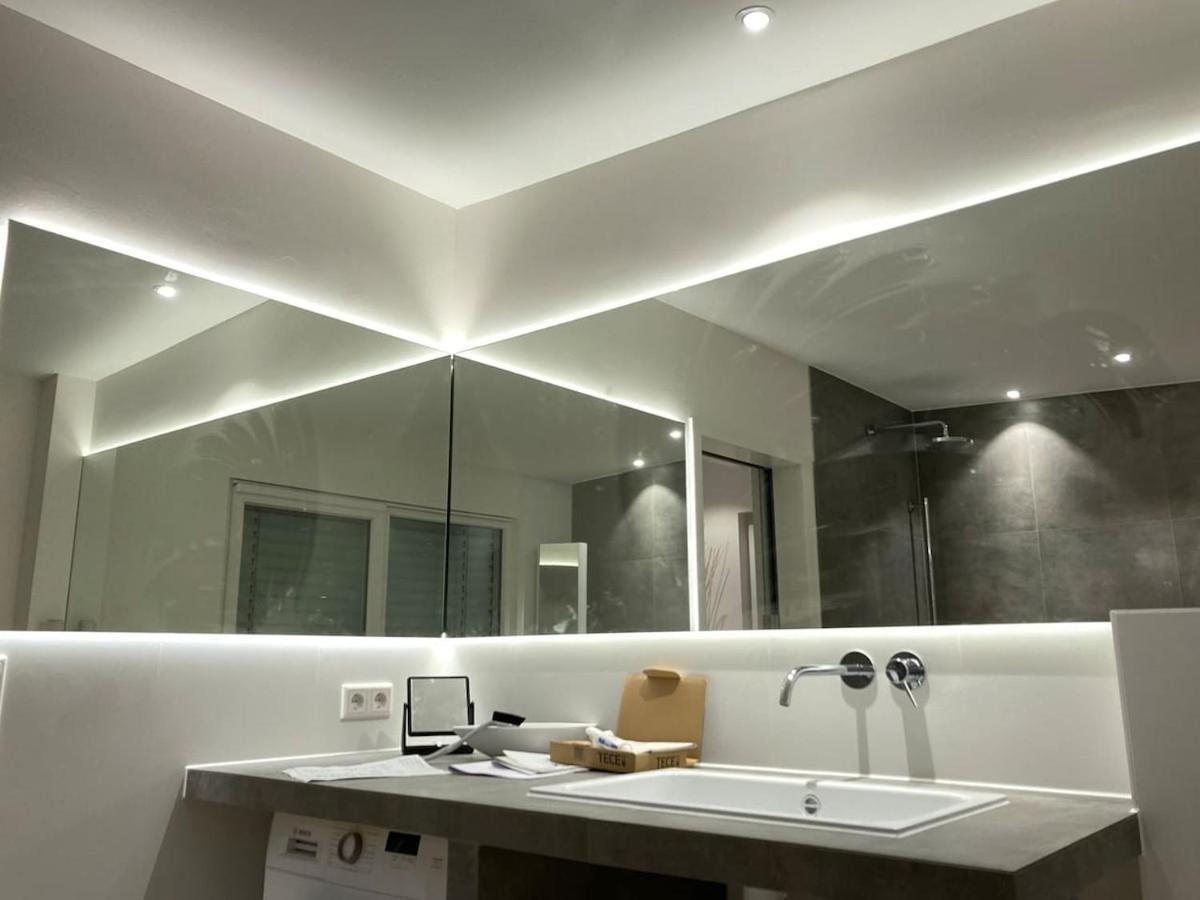 Neues Penthouse-Loft Mit Konuskarte Fuer Gratis Oepnv Lägenhet Ehrenkirchen Exteriör bild
