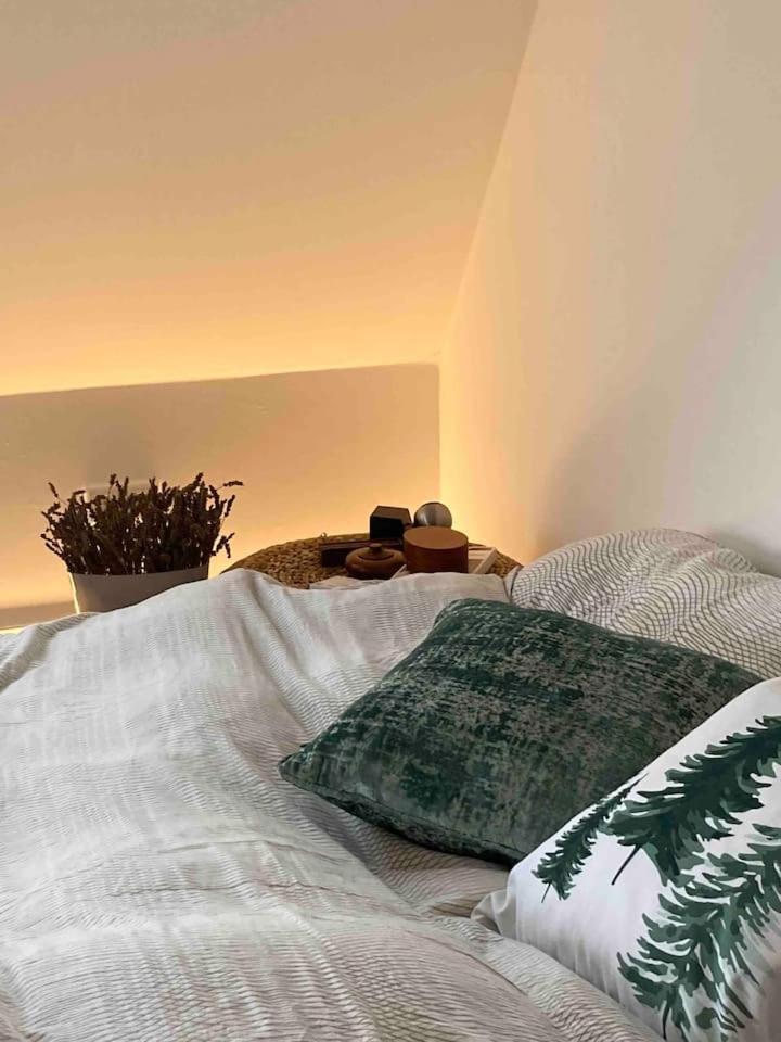 Neues Penthouse-Loft Mit Konuskarte Fuer Gratis Oepnv Lägenhet Ehrenkirchen Exteriör bild