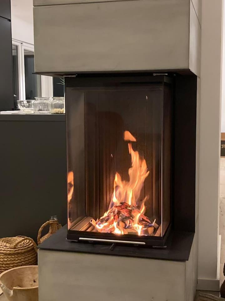 Neues Penthouse-Loft Mit Konuskarte Fuer Gratis Oepnv Lägenhet Ehrenkirchen Exteriör bild