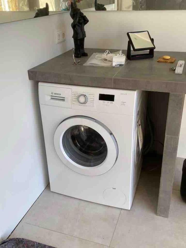 Neues Penthouse-Loft Mit Konuskarte Fuer Gratis Oepnv Lägenhet Ehrenkirchen Exteriör bild