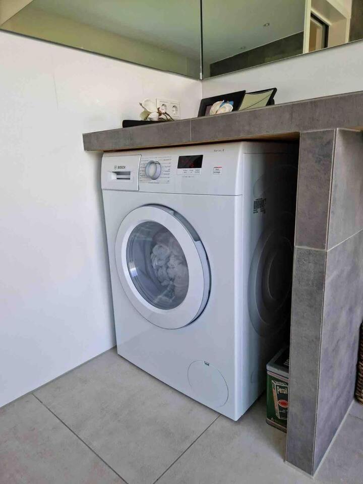 Neues Penthouse-Loft Mit Konuskarte Fuer Gratis Oepnv Lägenhet Ehrenkirchen Exteriör bild