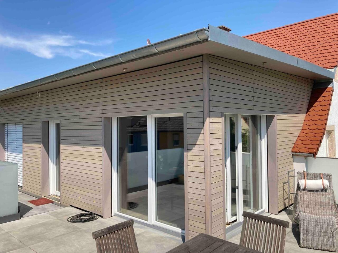Neues Penthouse-Loft Mit Konuskarte Fuer Gratis Oepnv Lägenhet Ehrenkirchen Exteriör bild